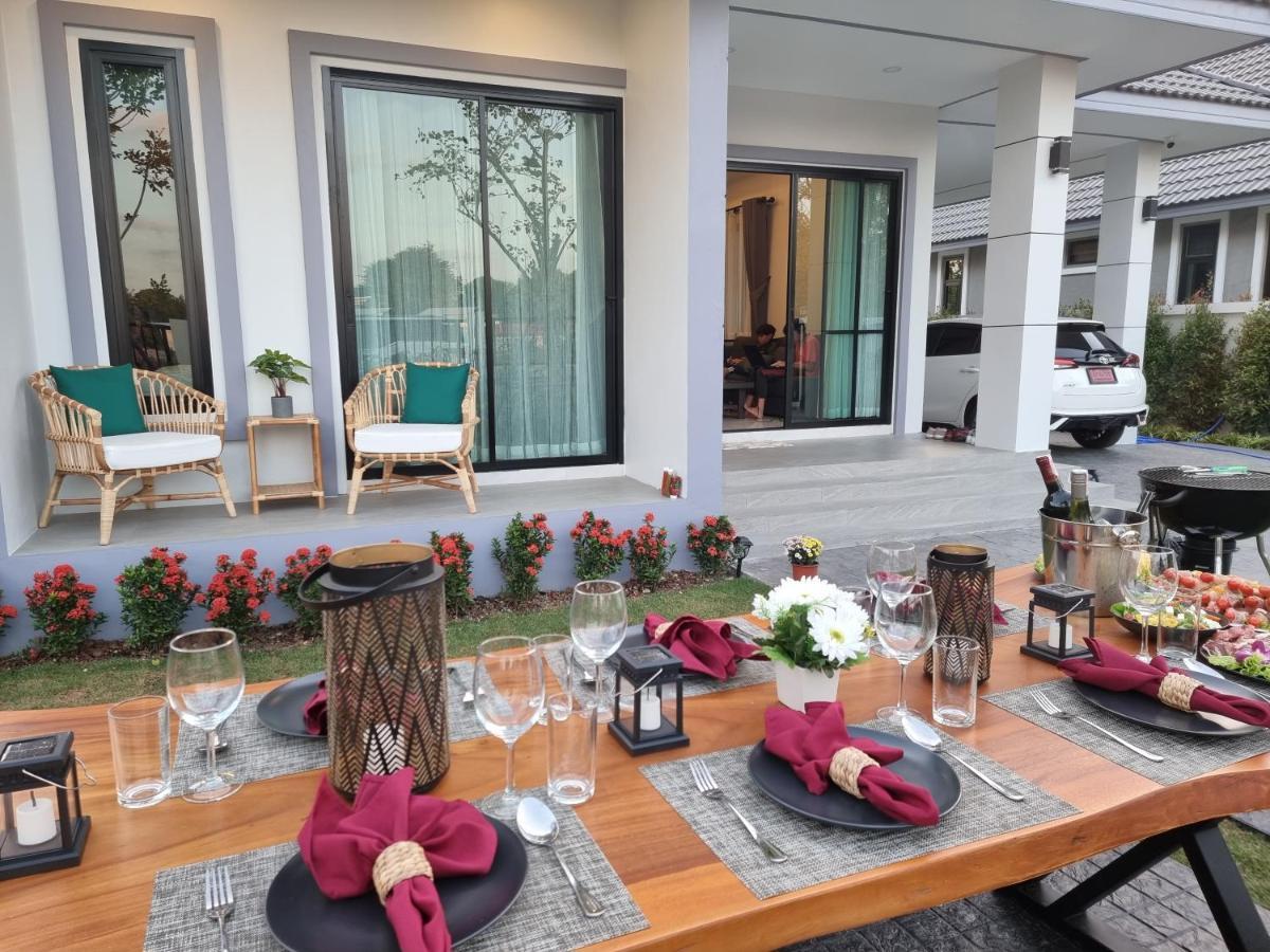 Baan Dalah Buriram Villa Eksteriør bilde